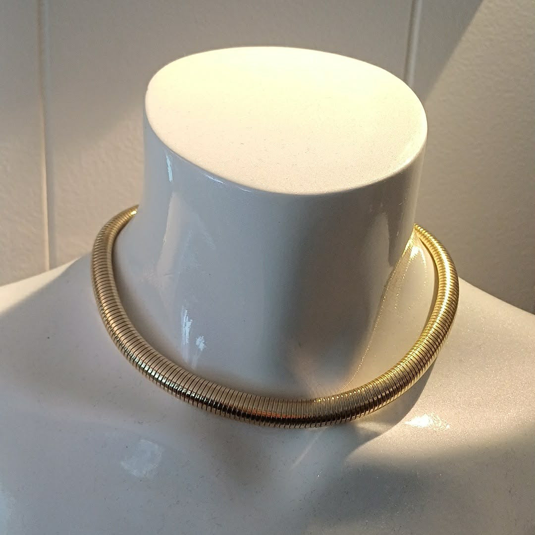 Chunky vintagehalskjede i gulltone