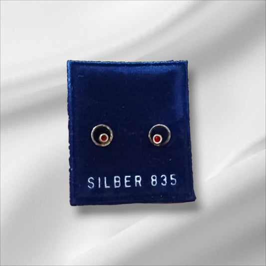 Vintageøredobber i 835 sølv med rød detalj