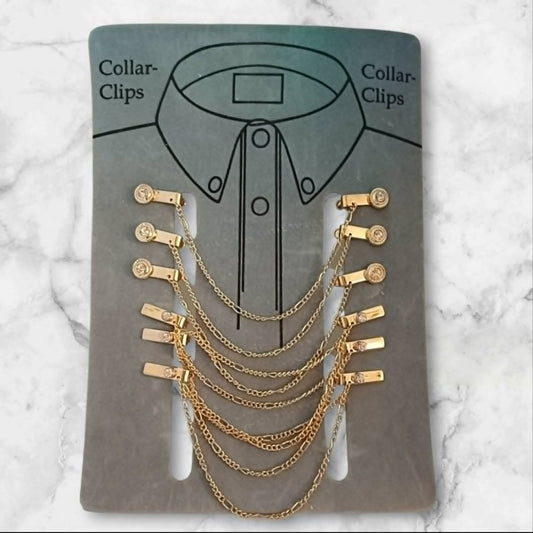 Gullfarget collar clip med blanke stener
